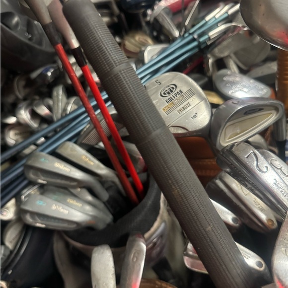 Haig ultra 8 pc iron set by Walter Hagen in RH
Steel shafts Haig ultra 8 pc - Picture 9 of 9